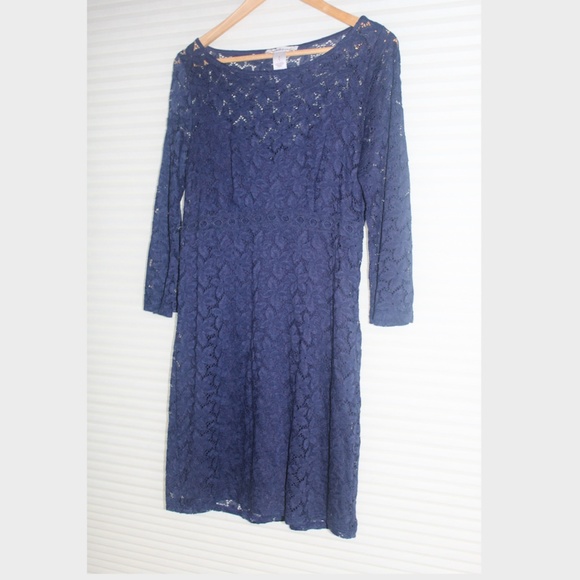 Boatneck Navy Lace Dress | Laundry by Shelli Segal - Picture 4 of 7
